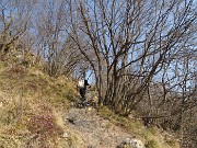 36 In decisa salita per cima Monte Zucco